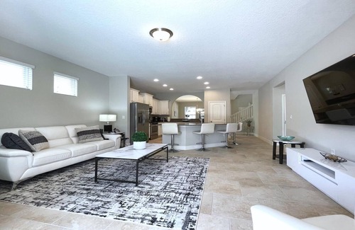 Sunridge Woods Villa | Solterra Resort - 5 Bed 4.5 Baths Villa