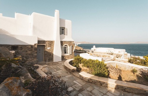 Agios Ioannis Villa | SoLuna Casa in Aleomandra by Fantasia Villas