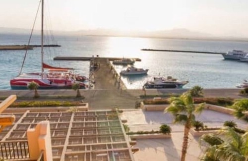Garden City Apartment | Soma Bay 3 BR Marina Apartment - Stunning Views!