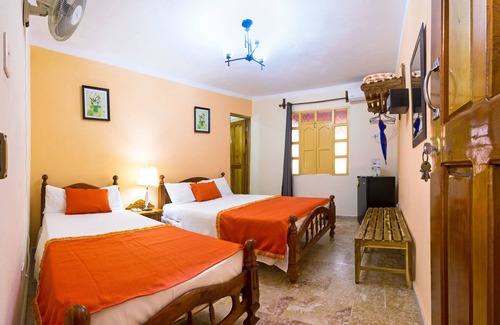 Trinidad House | Sombrilla ft Casa You and Me - Adults Only