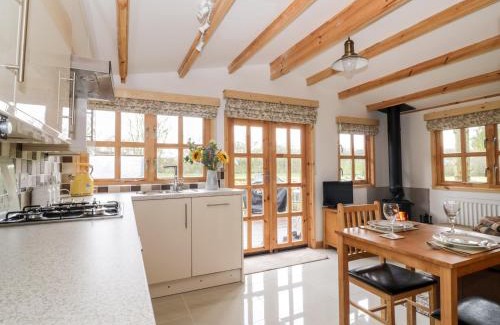 Diss House | Someplace Else