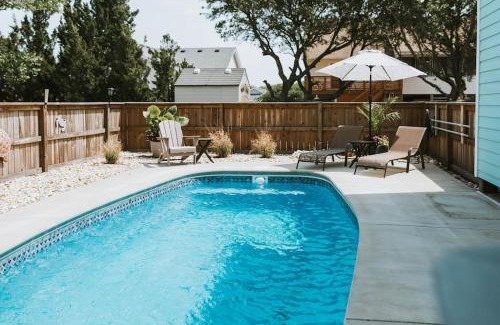 Colington House | Somewhere On A Beach - 4 bedroom -Private Pool - Hot Tub - Fire Pit - Game Room - Horseshoe Pits - Walk to beach, Sound, arcade and go carts!