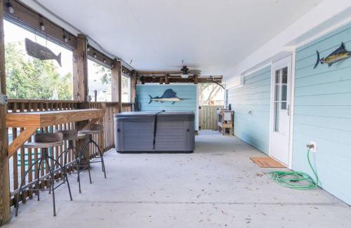 Colington House | Somewhere On A Beach - 4 bedroom -Private Pool - Hot Tub - Fire Pit - Game Room - Horseshoe Pits - Walk to beach, Sound, arcade and go carts!