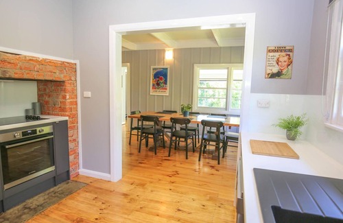 Bright Cottage | SOMMER COTTAGE : Bright