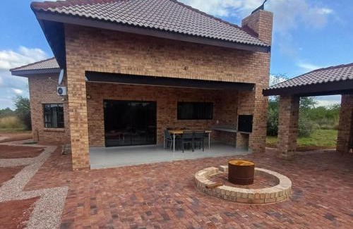 Bela-Bela Ski Chalet | Sondela Nature Reserve & Spa Chalets