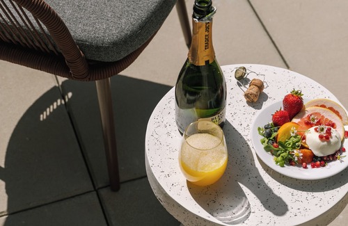 Jefferson Park Apartment | Sonder at Skyline | Accessible Two-Bedroom Apartment w/Balcony