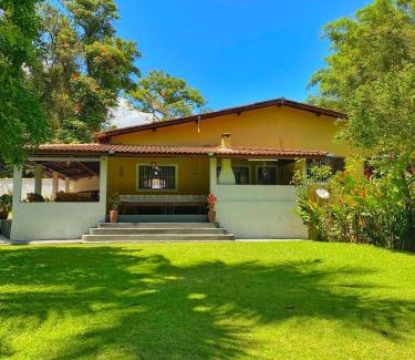 Praia Grande House | Sonho meu Ilhabela - 50m da Praia do Julião