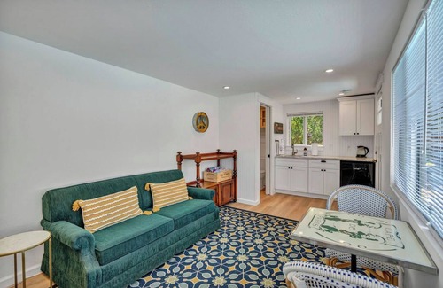 Sonoma House | Sonoma Soleil *30+ Day Rental*