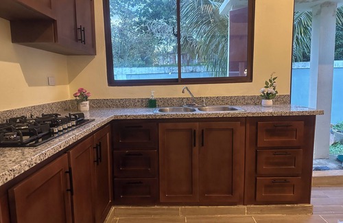 Piedra Blanca House | Soothing 4-bedroom country house in Piedra Blanca