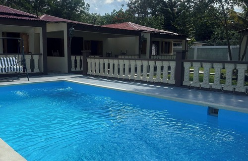 Piedra Blanca House | Soothing 4-bedroom country house in Piedra Blanca