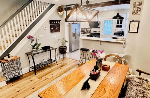 Ardmore Cottage | Sophia's Garden Cottage-4BR/2.5B/3Car-P/New HVAC/WiFi/Walk-Z/Colleges/Kids/UP-8