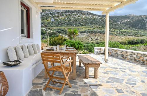 Naxos Apartment | ‘Sophie’s Villa’