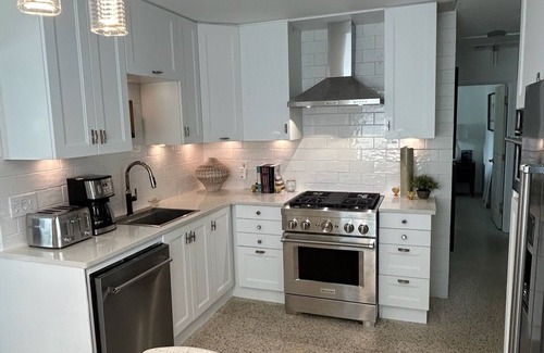 Bayview House | Sophisticated charm in St Petersburg, FL