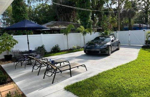 Bayview House | Sophisticated Charm in St Pete