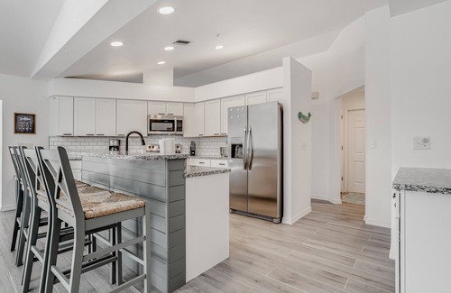 Lely Golf Estates House | Sophisticated home with private lanai, heated pool & fast WiFi - near beaches