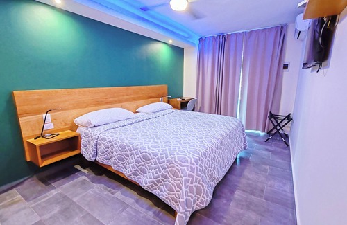 El Batey Hotel | Sosua 19 Bedrooms Party Compound +Bonus