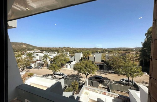 San Roque House | Sotogrande architectural gem with stunning roof-top pool