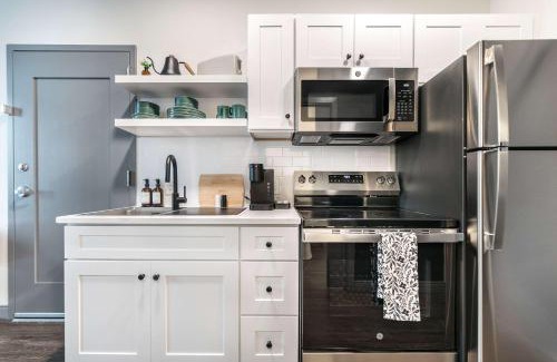 Macon Apartment | Soulful Escape Otis & Gregg-Inspired Retreat