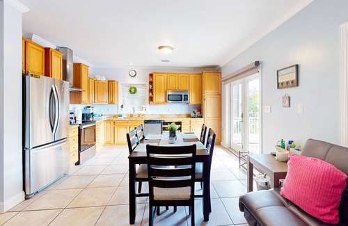 Bay Point House | Soundfront home with boat trailer parking, scenic balcony, grill, & full kitchen