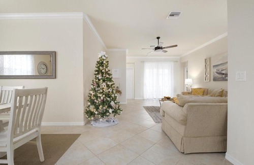 Bradenton House | South Facing Gated Community Long Term Rentals Available home