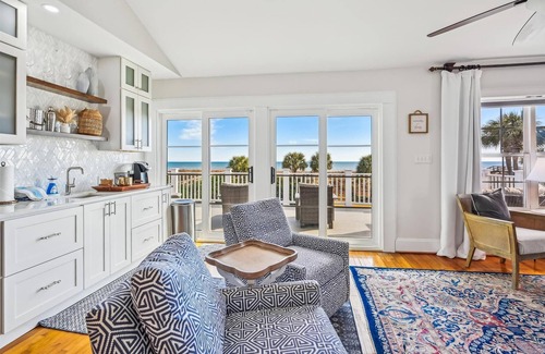 Golden Mile House | Southern Charm - OF Myrtle Beach Home w/Game Room, Pool & Yard