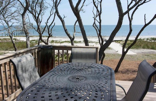 Saint Helena Island House | Southern Sea-Esta on St. Helena Island