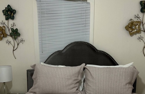 Shreveport Cottage | Southern Style Living with 2 Bedrooms