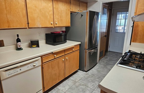 Green Valley House | Southwest Adobe in charming old time traditional southwest community.