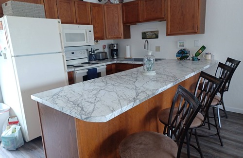 Lake Ozark Condo | Southwood Shores - Waterfront - Main Channel View - Newly Updated