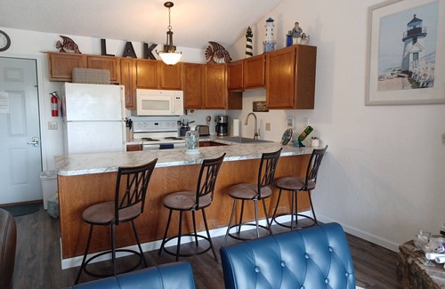 Lake Ozark Condo | Southwood Shores - Waterfront - Main Channel View - Newly Updated