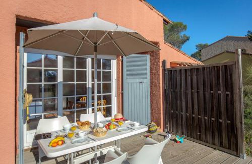 Boulouris-sur-Mer Resort | SOWELL RESIDENCES Chênes Verts