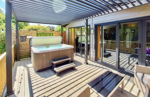 Raywell Ski Chalet | Spa Escape (Pet Garden)