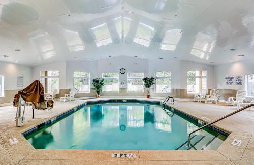 Palmetto Dunes Apartment | Spa On Port Royal Sound 3313