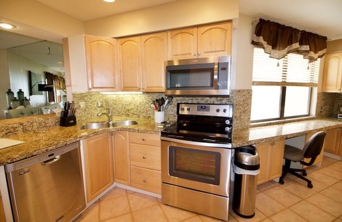 Butler Beach Condo | Space and comfort await you in this Gold-rated condo with perfect views of the ocean!