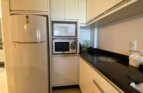 Governador Celso Ramos Apartment | Spacious apartment 200 meters from Palmas Beach for 12 people