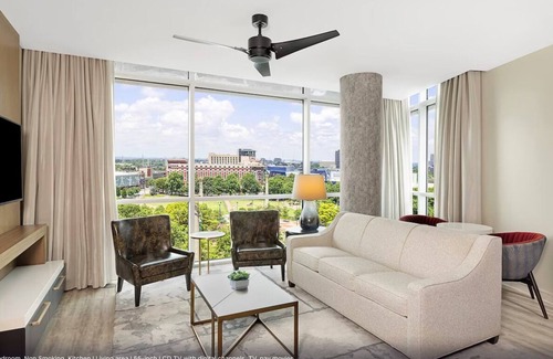 Castleberry Hill Resort | Spacious 1BDRM in Atlanta! Across street fro Centennial Park