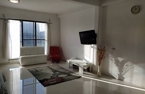 Valle de Chalco Solidaridad House | Spacious 1st floor loft Metrobus works