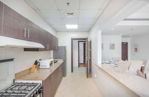 Al Barsha 1 Apartment | Spacious 2 Bed in Al Barsha Sleeps 4 with Balcony