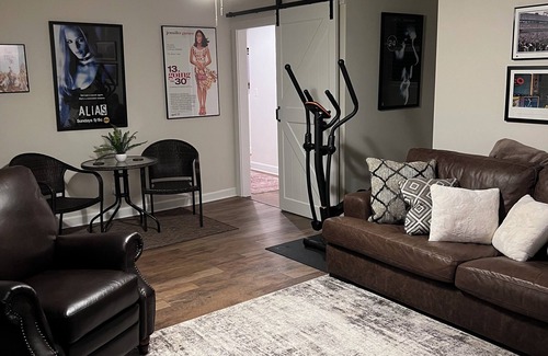 Lupton City Apartment | Spacious 2-bedroom apartment in Signal Mountain only 15 minutes from downtown!