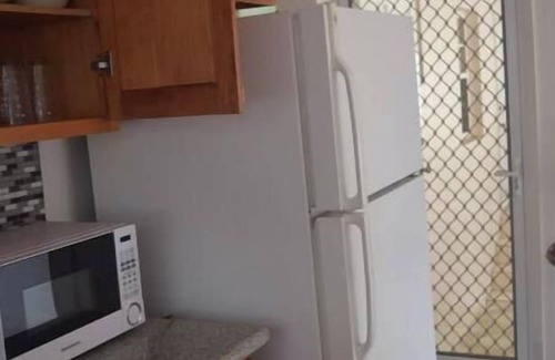 Monkey Hill Apartment | Spacious 2-bedroom apartment with AC, WiFi in St. Peters