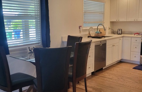 Napa House | Spacious 2bd Napa long term