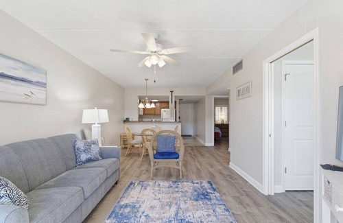 St. Augustine Beach Condo | Spacious 2BR/2BA Partial Ocean View Condo & Beach Access
