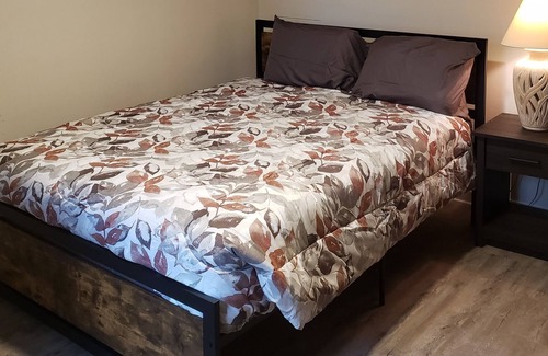 Palatka Apartment | Spacious 2BR in Duplex - left