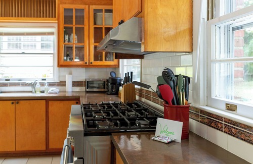 Durham Apartment | Spacious 2BR in Grand Old Home, Downtown Durham