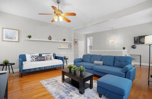 Central West End Apartment | Spacious 3-Bedroom with King Bed & Prime Location