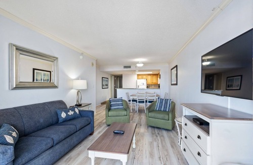 Myrtle Beach Condo | Spacious 3 BR w/Unobstructed Oceanview