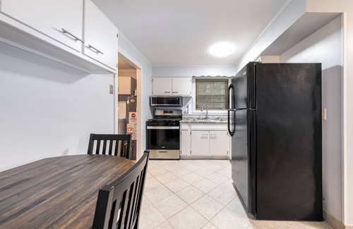 Miller Beach House | Spacious 3BR Home Firepit and Grill