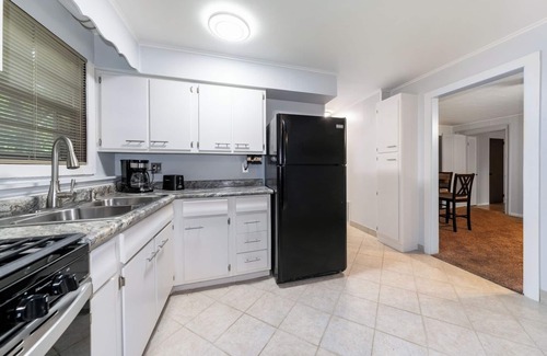 Miller Beach Cottage | Spacious 3BR House With Firepit & Grill, Near Beach