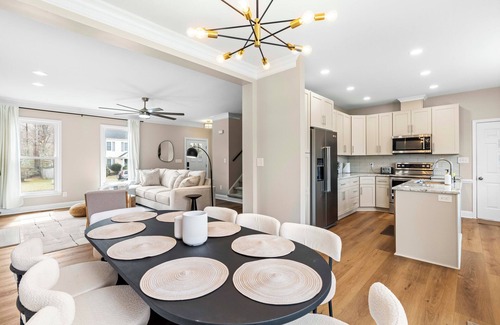 Northeast Raleigh House | Spacious 3BR with King Beds & Personal TVs in Raleigh!