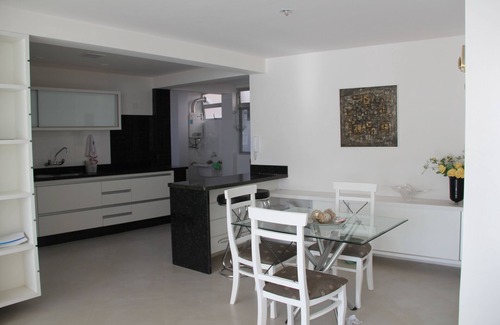 Matriz Apartment | Spacious 4 bedroom apartment in downtown Curitiba